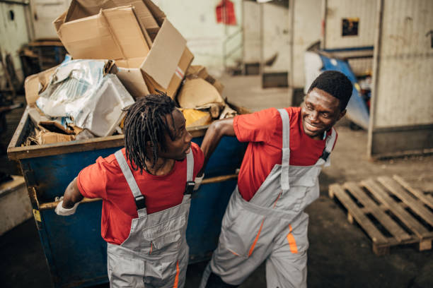 Best Affordable Junk Removal Services  in Lindenhurst, IL